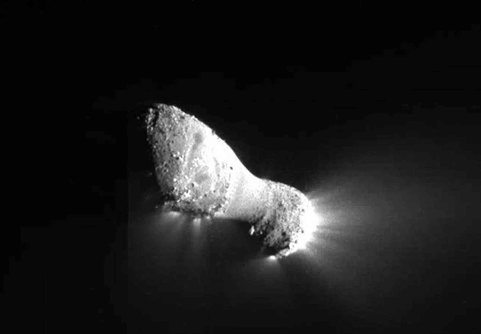 103P/Hartley comet core